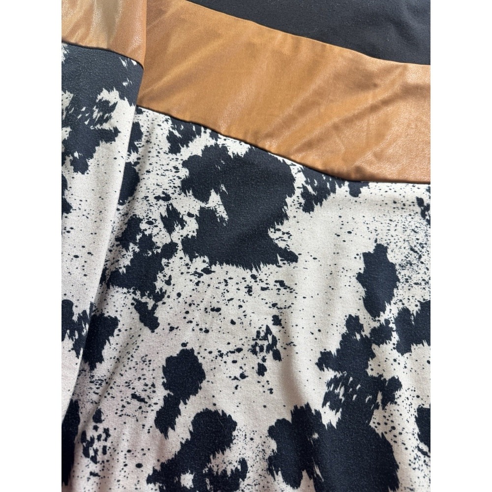 Womens Cow Print Western Top Faux Leather Concho Size Medium - Picture 3 of 9